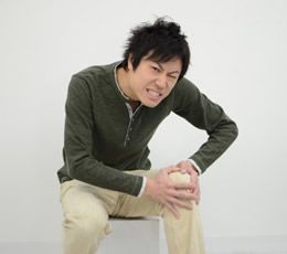 膝痛のイメージ写真